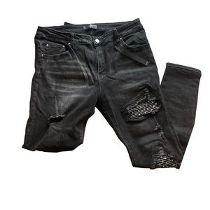 Amri jeans